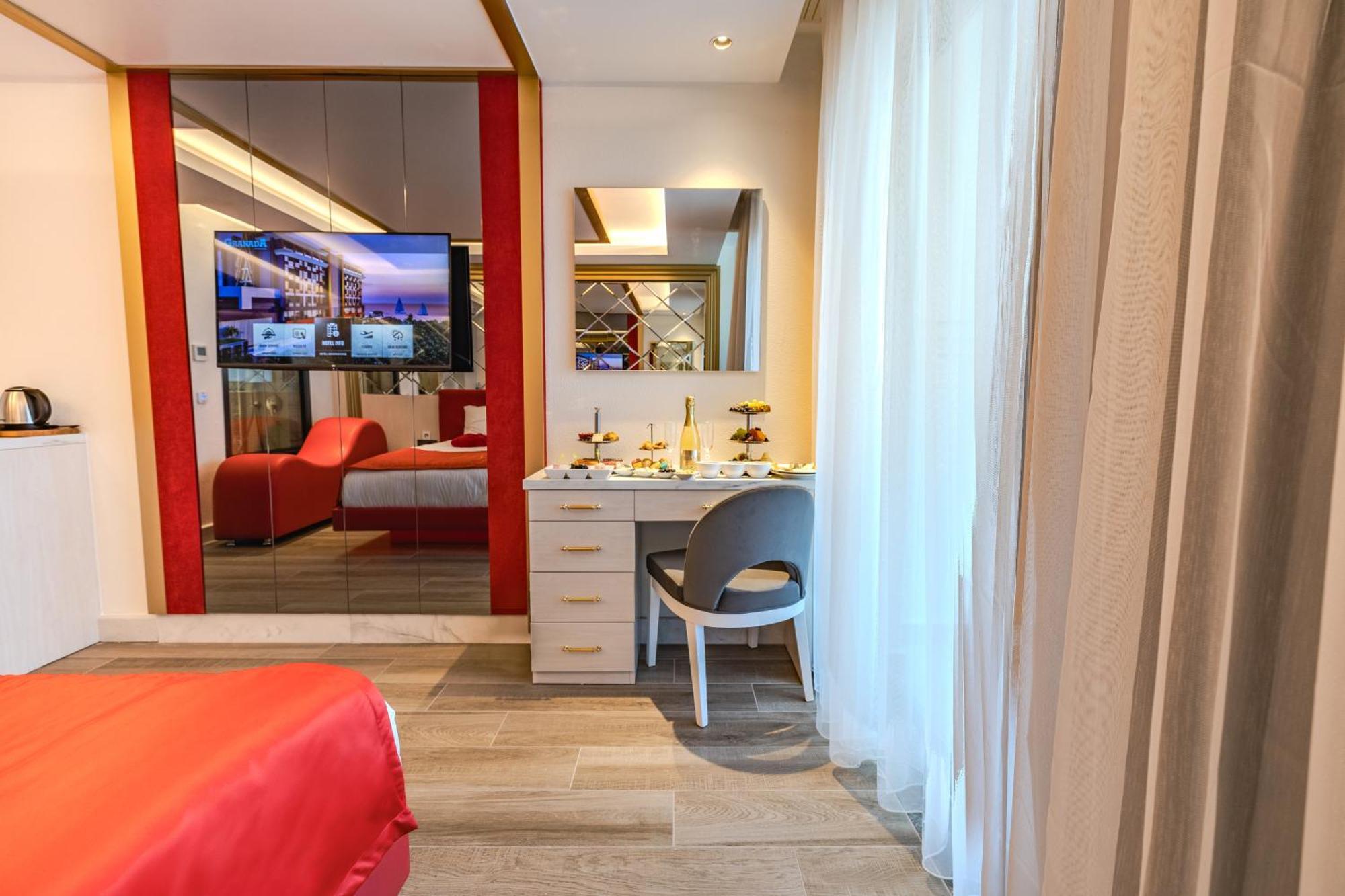 Granada Luxury Red Adult Only Hotel Alanya Exterior photo